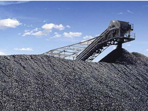 Kömür madenlerinin beslenmesinde titreşimli besleyicinin spiral besleyiciye göre avantajları nelerdir?
        