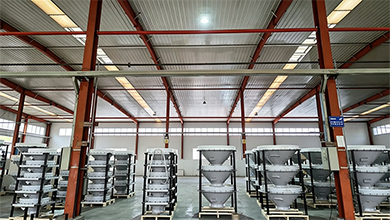 Toplu teslimat! VRV kutu aktivatörleri başarıyla araca yüklendi ve müşterinin üretim sahasına doğru yola çıktı.